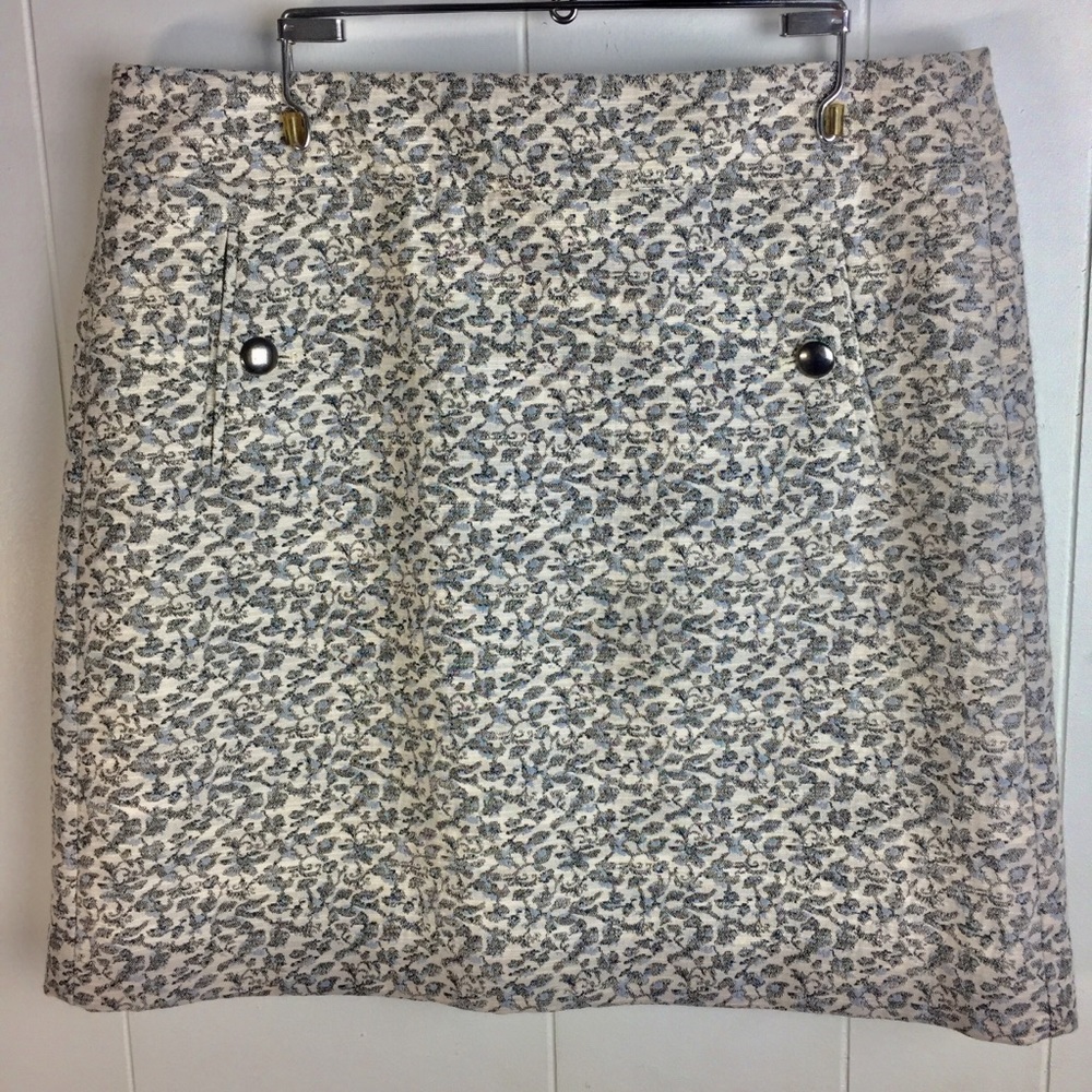 Ann Taylor Loft size 6p Pencil Skirt